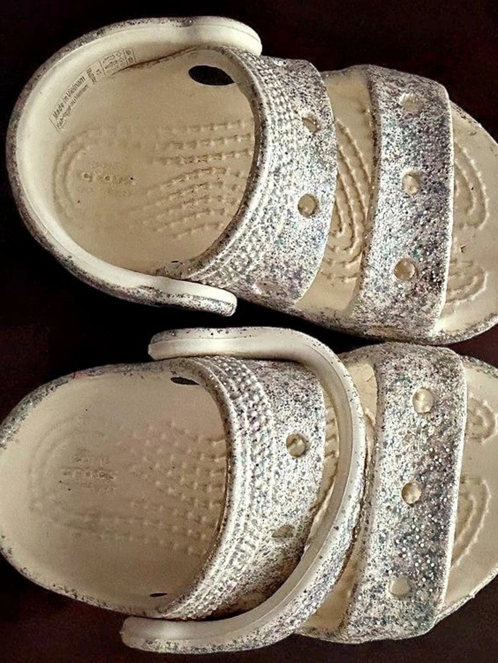 Crocs Kids' Classic Glitter Sandal Two-Strap Silver & White size 4